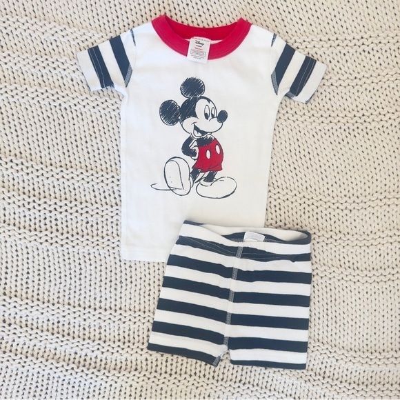 Hanna Andersson Mickey Mouse Disney Pajama Toddler Set 18-24 Months - Picture 1 of 3